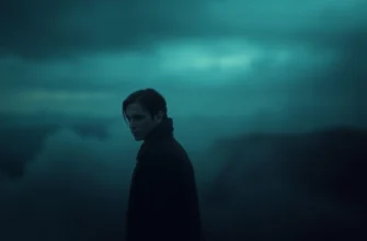 『スリ・カラーズ：ホワイト』のような映画10選